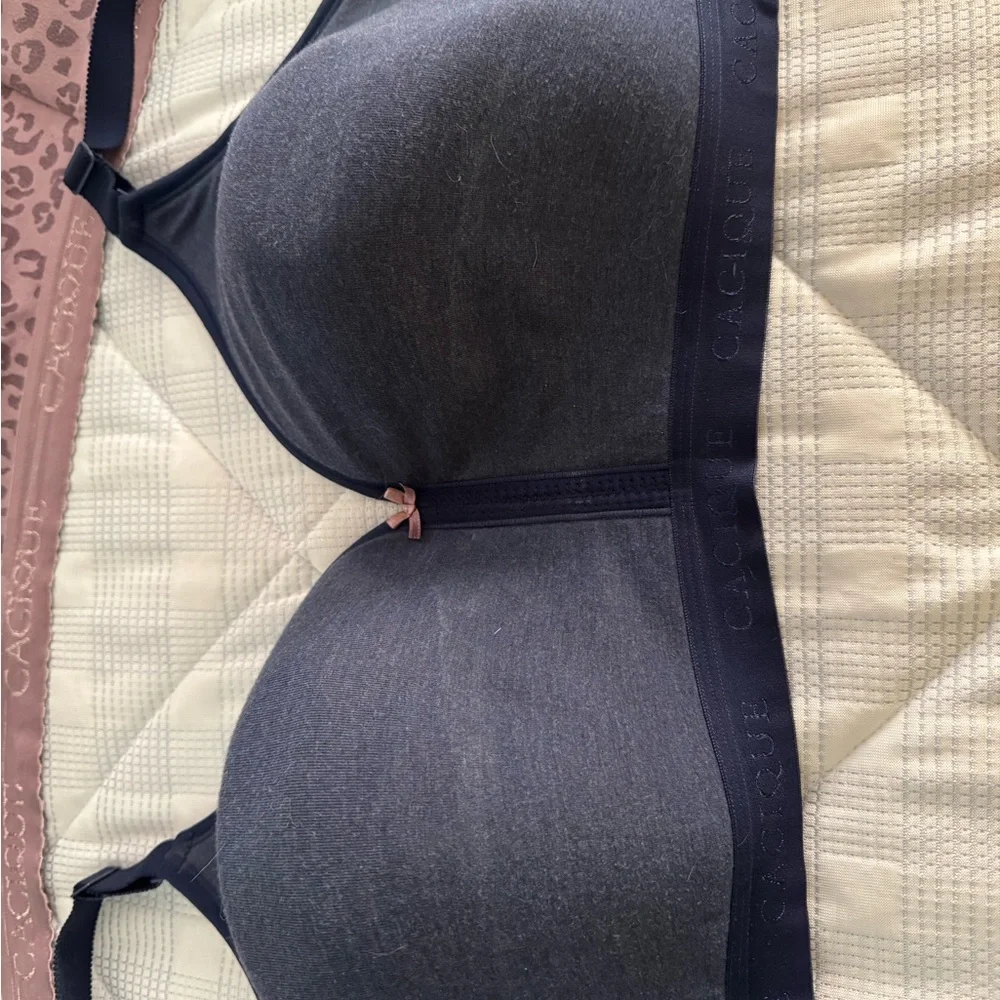 Lot of 7 Cacique Wire Free Bras 46DD - Picture 6 of 16